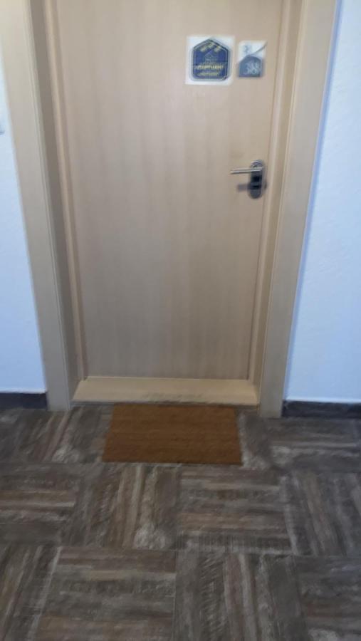 U Apartment *